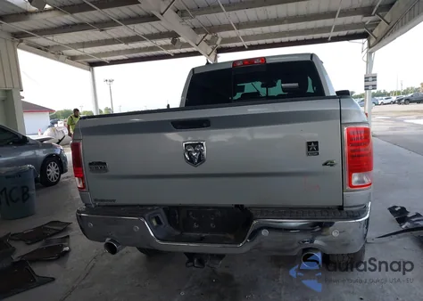 2015 Ram 1500 Laramie Longhorn z USA, uszkodzony, nr VIN 1C6RR7PT1FS788507